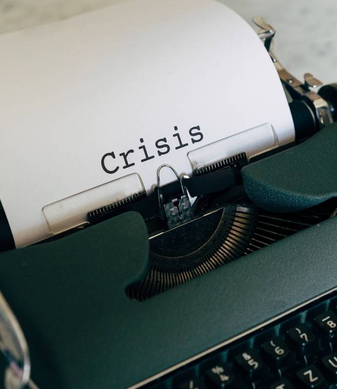 crisis-5238323_1280